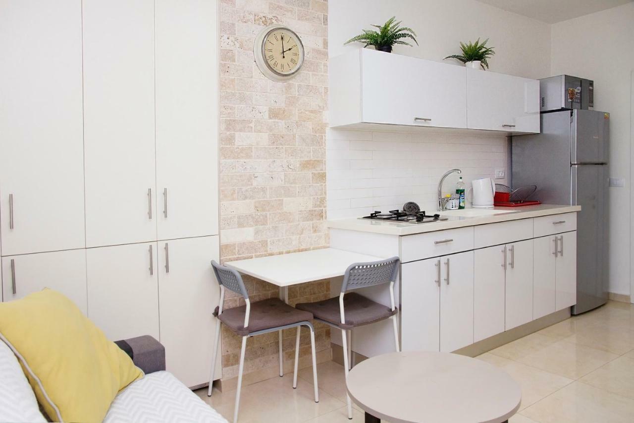 Apartments4you Etsel Bat Yam Extérieur photo