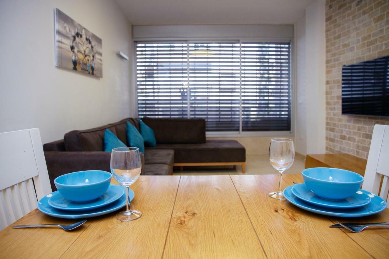 Apartments4you Etsel Bat Yam Extérieur photo